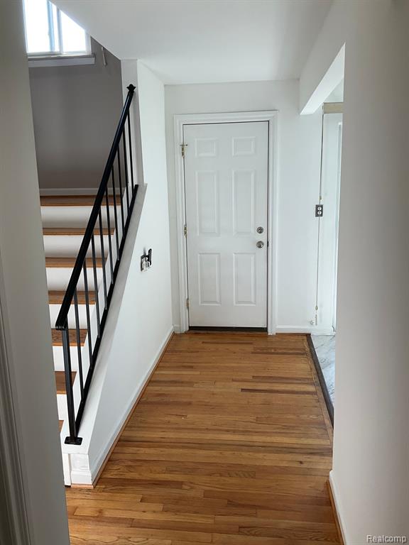 8401 18 MILE Road, 19, Sterling Heights, MI 48313 — Photo 3