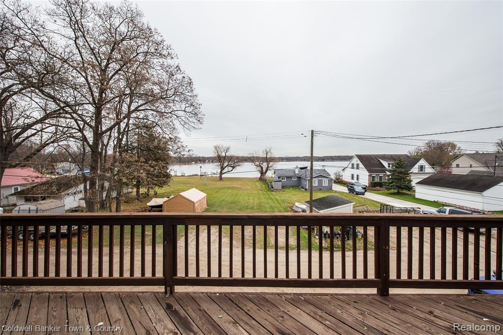 8160 Halfway Drive, Brighton, MI 48116 — Photo 7