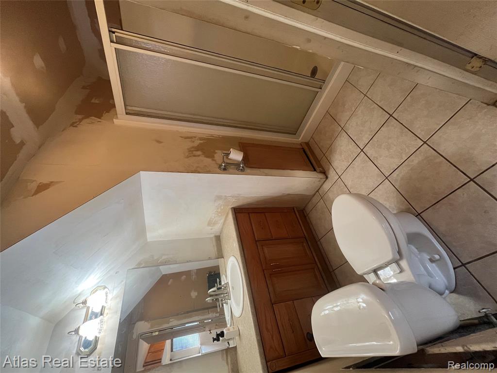 4067 Jefferson Street, Burton, MI 48509 — Photo 15