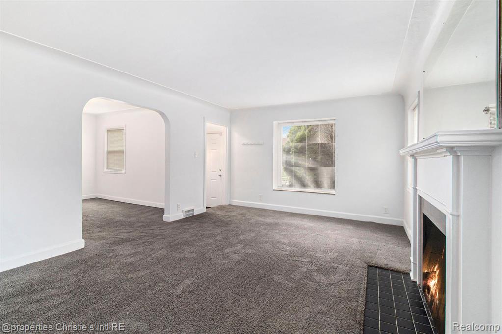 5236 BEDFORD Street, Detroit, MI 48224 — Photo 5