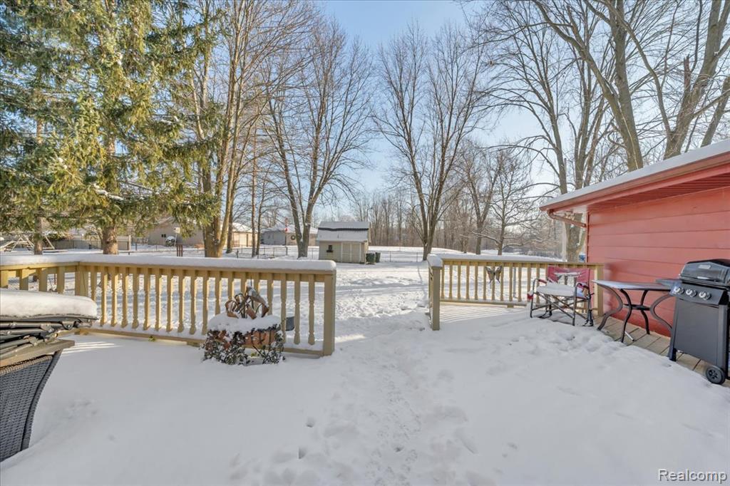 9169 Graytrax Road, Grand Blanc, MI 48439 — Photo 36