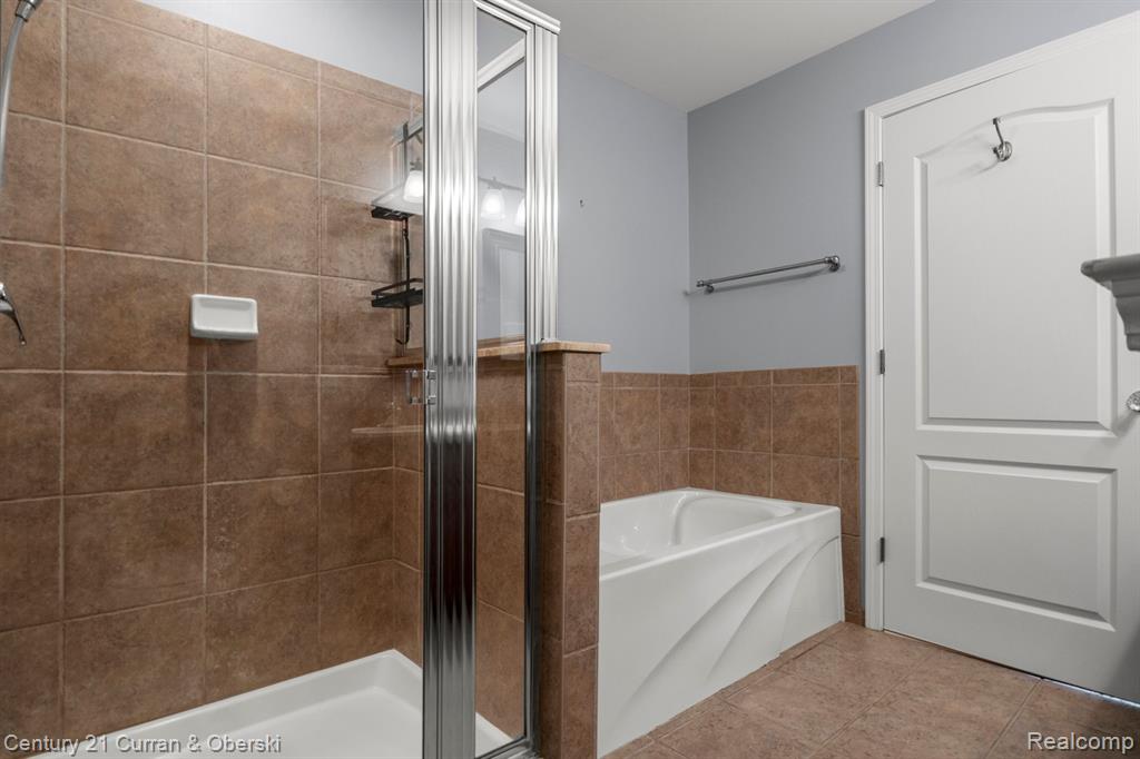 44650 HEATHER Lane, Canton, MI 48187 — Photo 26