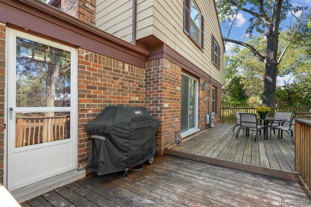 4245 Old Dominion Drive, West Bloomfield, MI 48323 — Photo 29