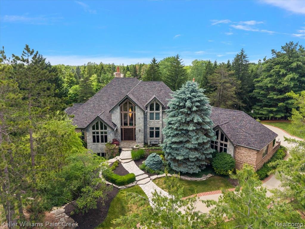6263 Canter Creek Trail, Grand Blanc, MI 48439 — Photo 2