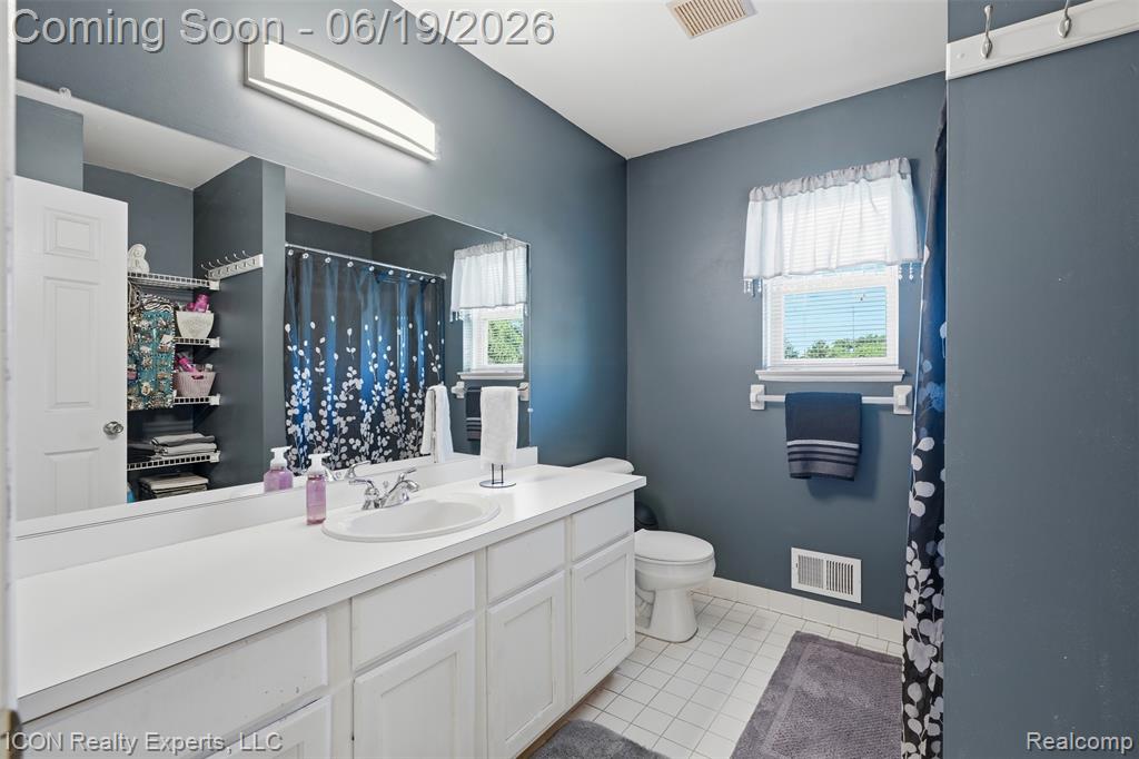 2100 Ore Creek Lane, Brighton, MI 48114 — Photo 23