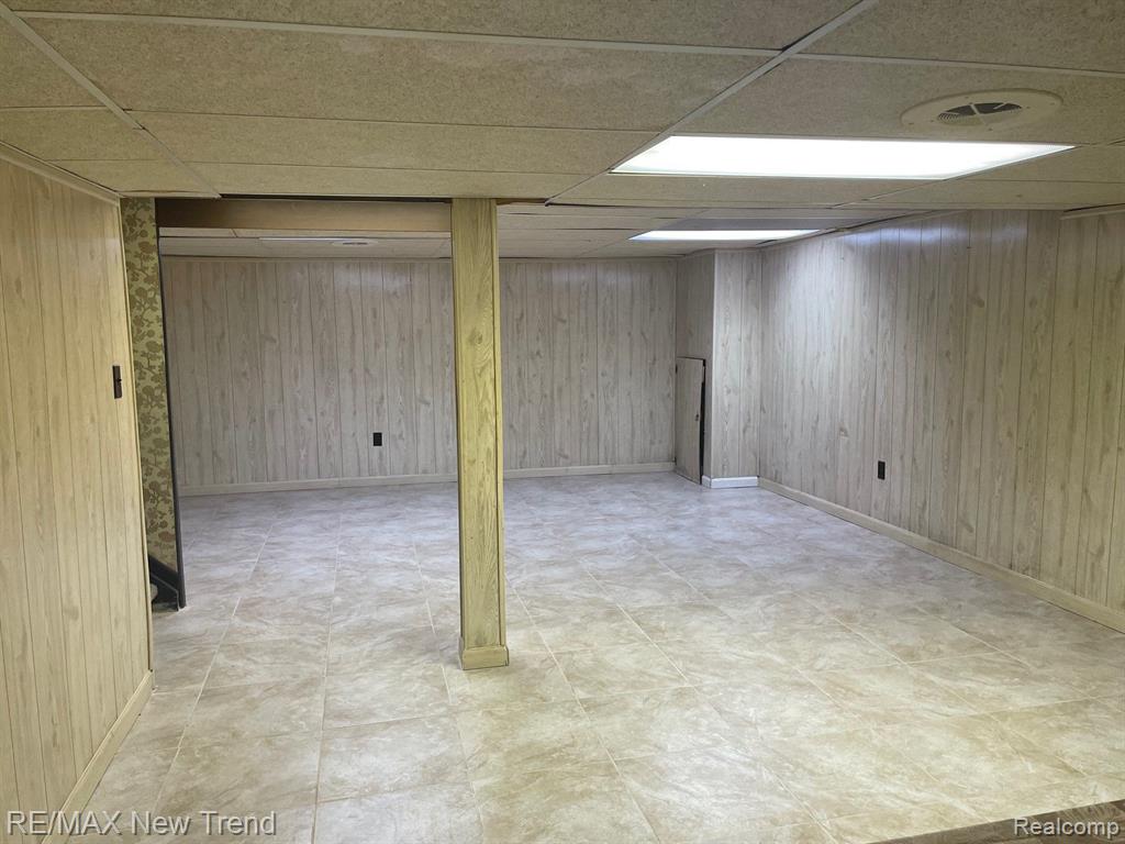 5250 Hardwoods Drive, West Bloomfield, MI 48323 — Photo 22