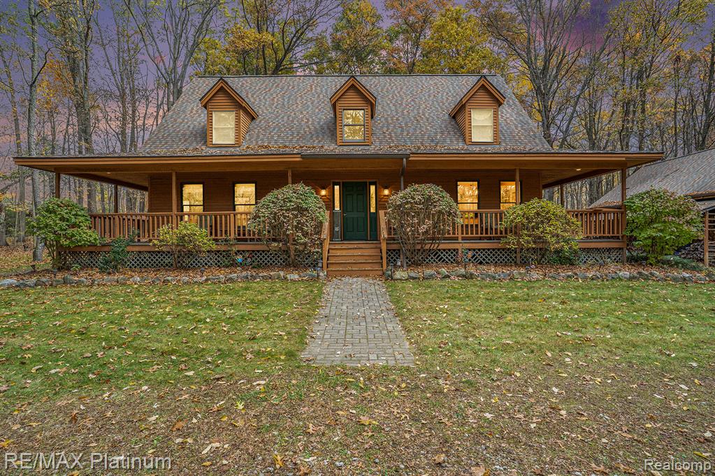 6489 CEDAR LAKE ROAD, Pinckney, MI 48169 — Photo 2