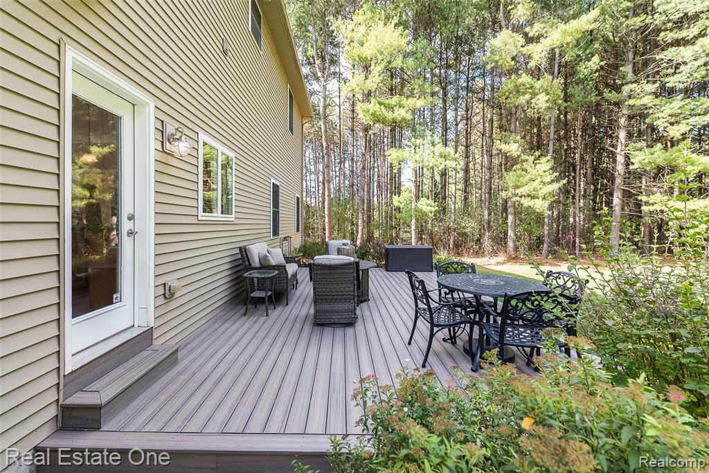 7155 Campbell Mills Court, Brighton, MI 48116 — Photo 59