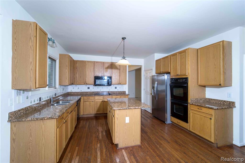 6169 Valley View Drive, Canton, MI 48187 — Photo 4