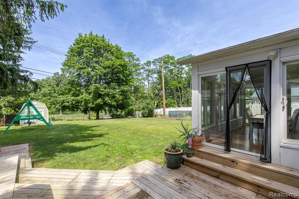 880 Joslyn Road, Lake Orion, MI 48362 — Photo 44