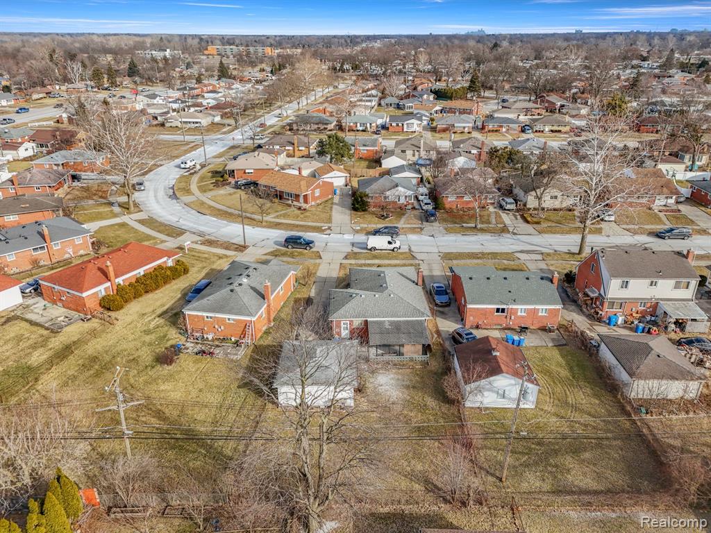 7011 ROSEMARY Street, Dearborn Heights, MI 48127 — Photo 38