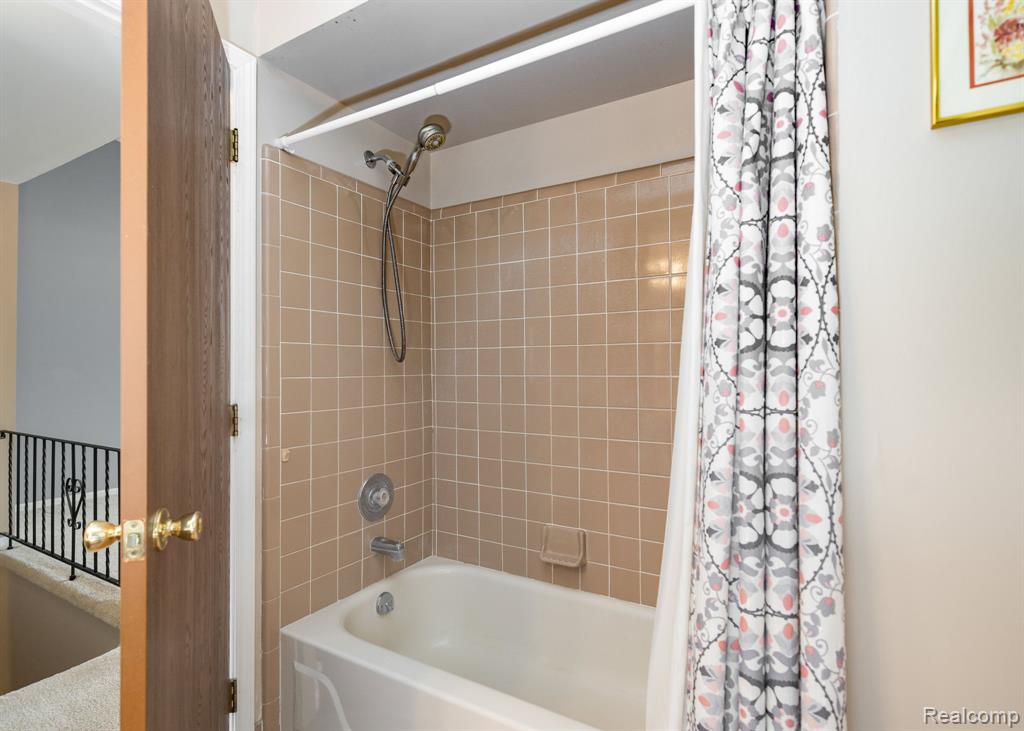 61957 Ticonderoga Drive, 1, South Lyon, MI 48178 — Photo 21
