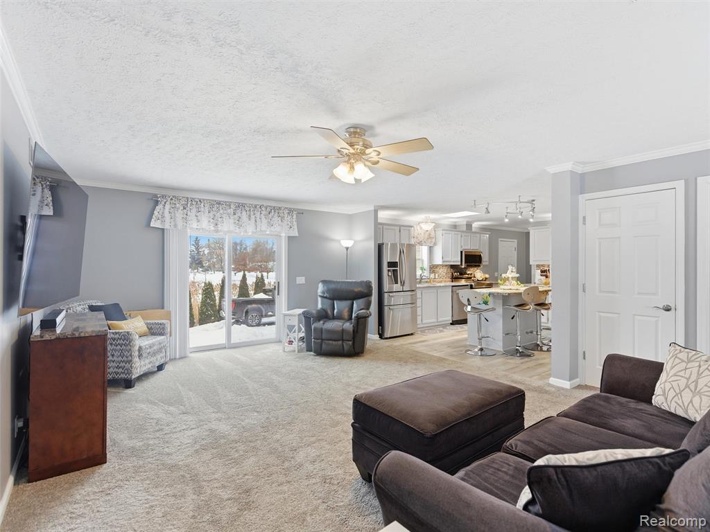 3973 Silver Valley Drive, Lake Orion, MI — Photo 11