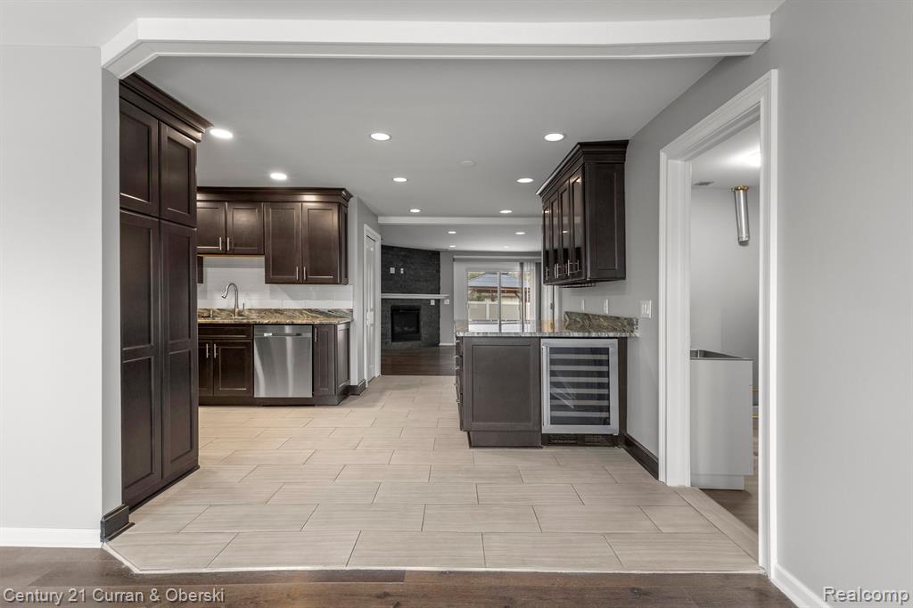 8810 BROOKLINE Avenue, Plymouth, MI 48170 — Photo 6
