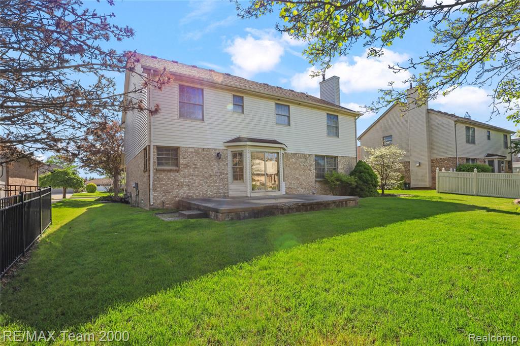 23888 Leighwood Drive, Trenton, MI 48183 — Photo 42