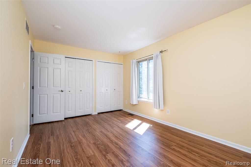 4079 Cumberland Court, Commerce Twp, MI 48390 — Photo 39