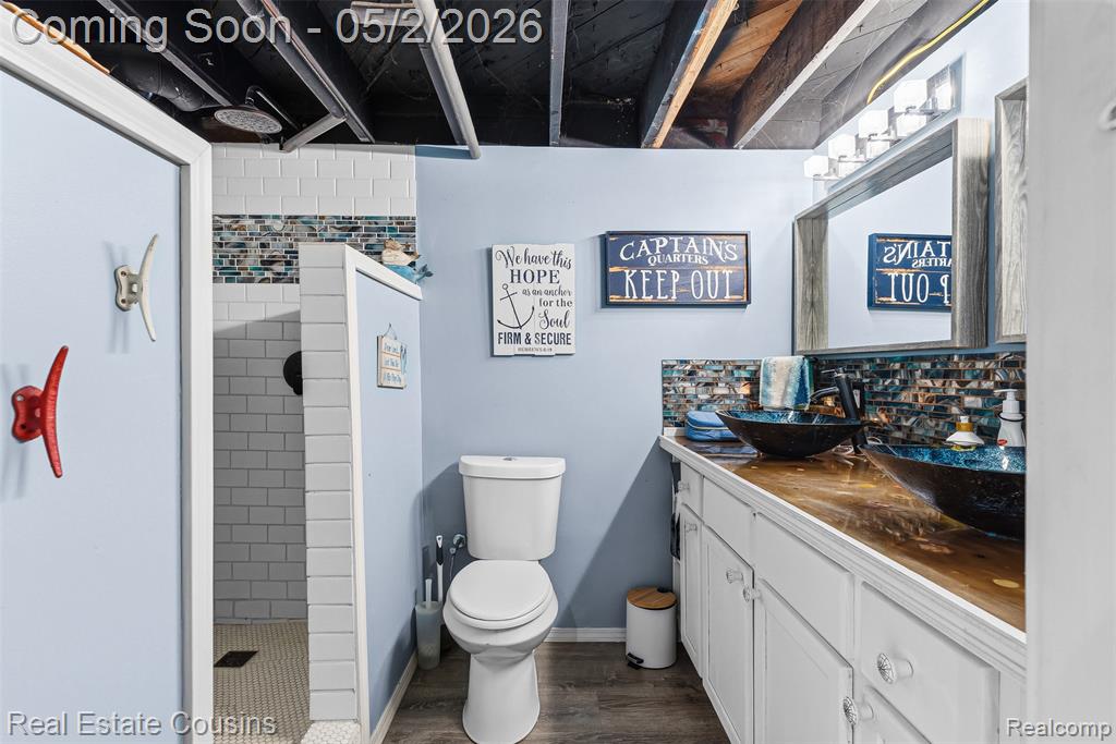 824 E King Street, Owosso, MI 48867 — Photo 36