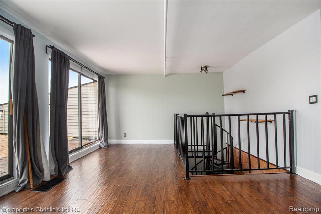 6533 E Jefferson, 427, Detroit, MI 48207 — Photo 34