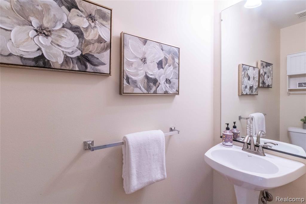 3374 Empire State Drive, Canton, MI 48188 — Photo 31
