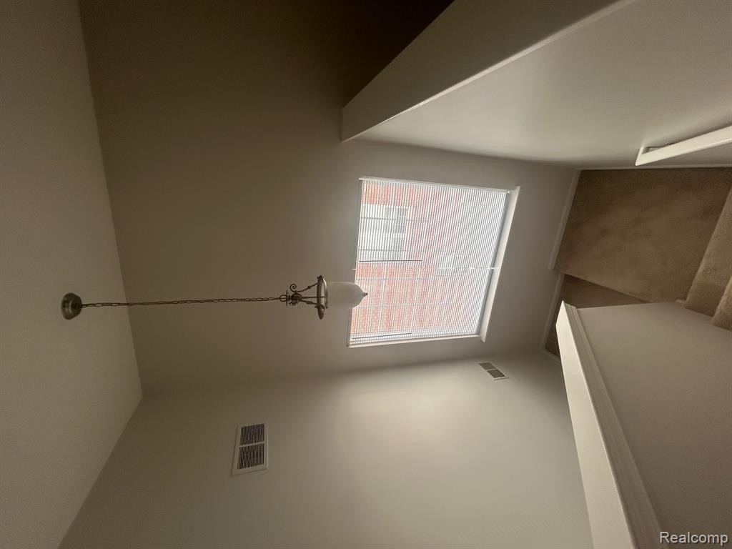 674 CHERRY ORCHARD Road, Canton, MI 48188 — Photo 17