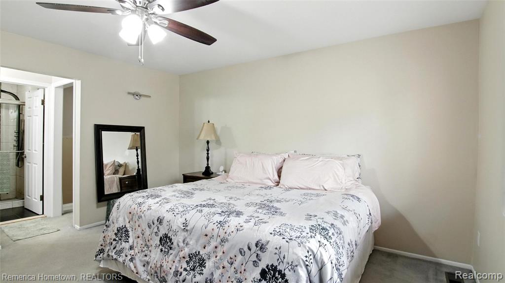 5200 Richard Run, West Bloomfield, MI — Photo 18