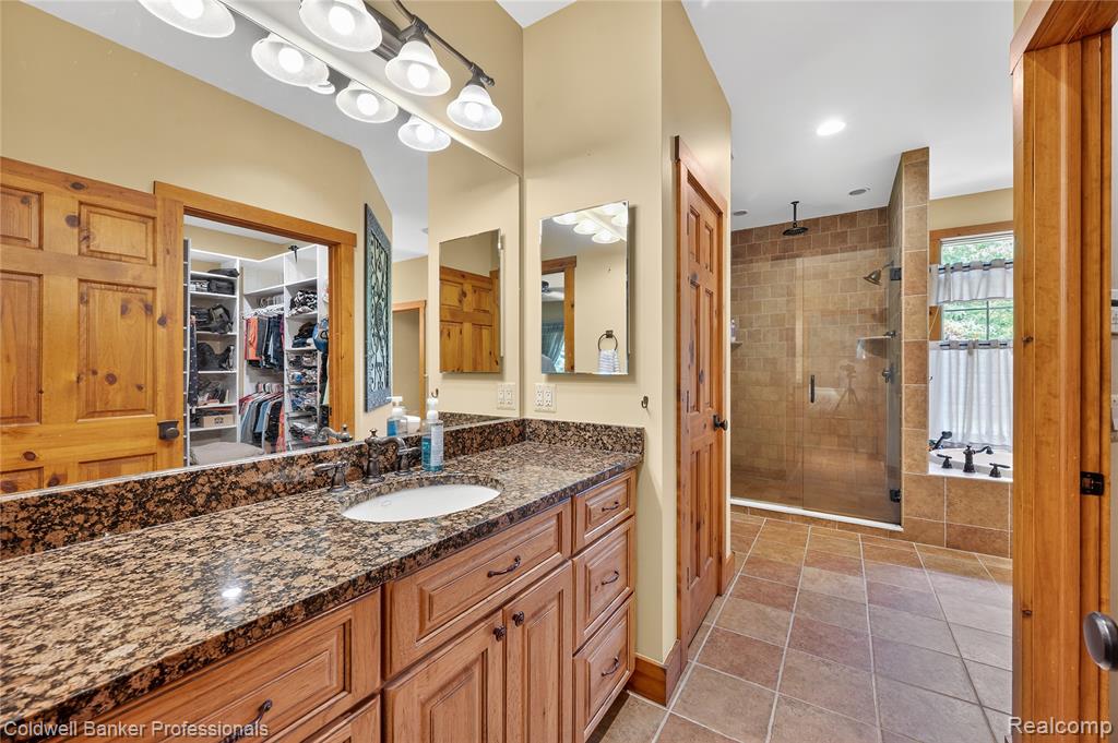 3690 Hickory Rim Drive, Ortonville, MI 48462 — Photo 17