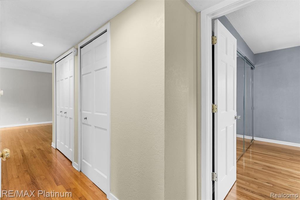 5354 Don Shenk Drive, Swartz Creek, MI 48473 — Photo 18