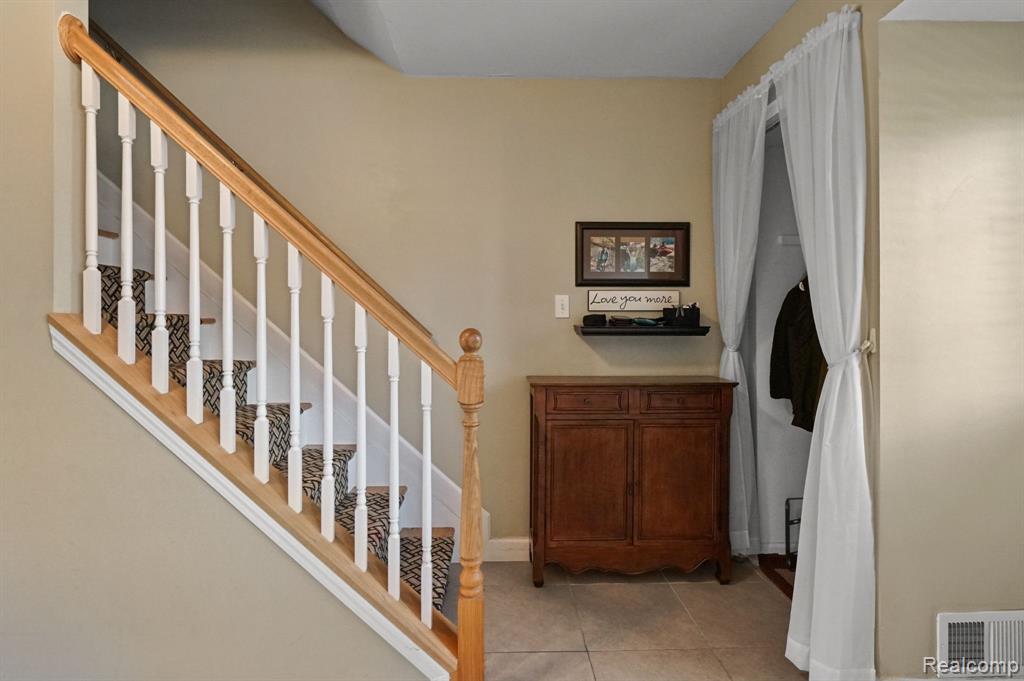 8401 18 MILE Road, 36, Sterling Heights, MI 48313 — Photo 16