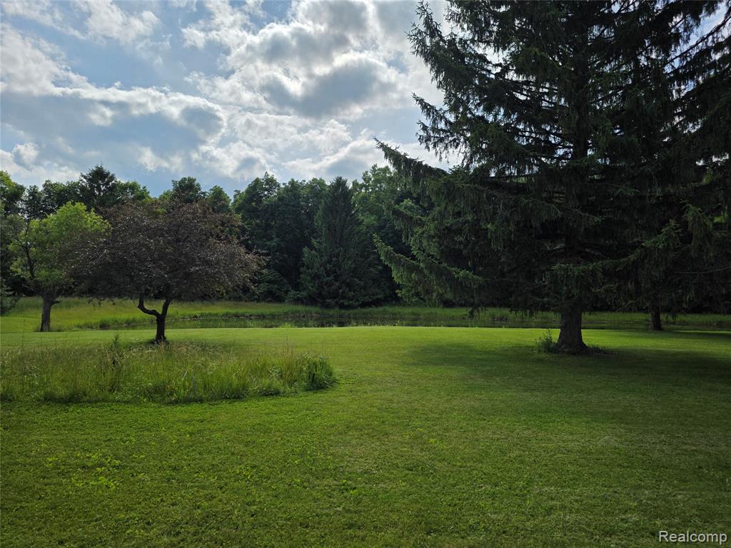 3581 N Burkhart Road, Howell, MI 48855 — Photo 8