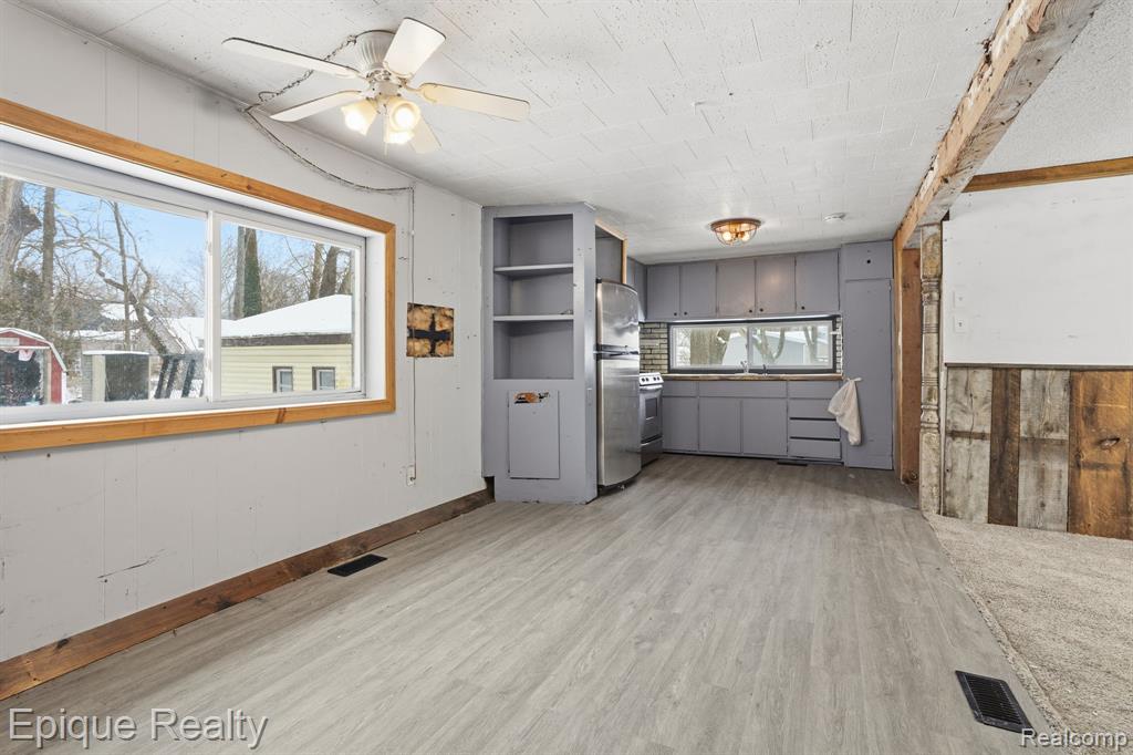 4120 Velma Drive, Fort Gratiot, MI 48059 — Photo 8