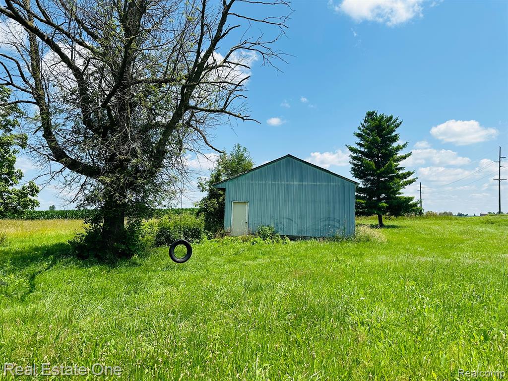 8691 PECK Road, Marlette, MI 48453 — Photo 4