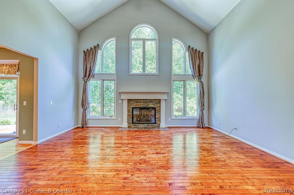 61321 BURNINGWOOD Drive, Washington, MI — Photo 7