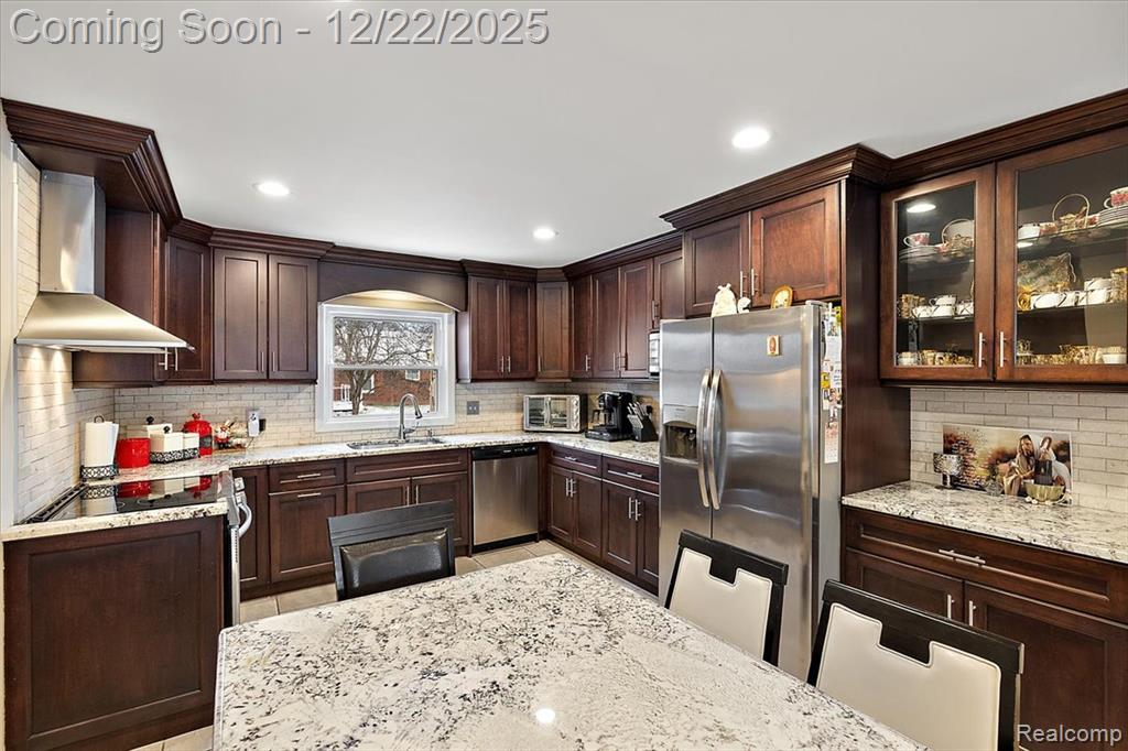 4250 Greenstown Drive, West Bloomfield, MI 48323 — Photo 25