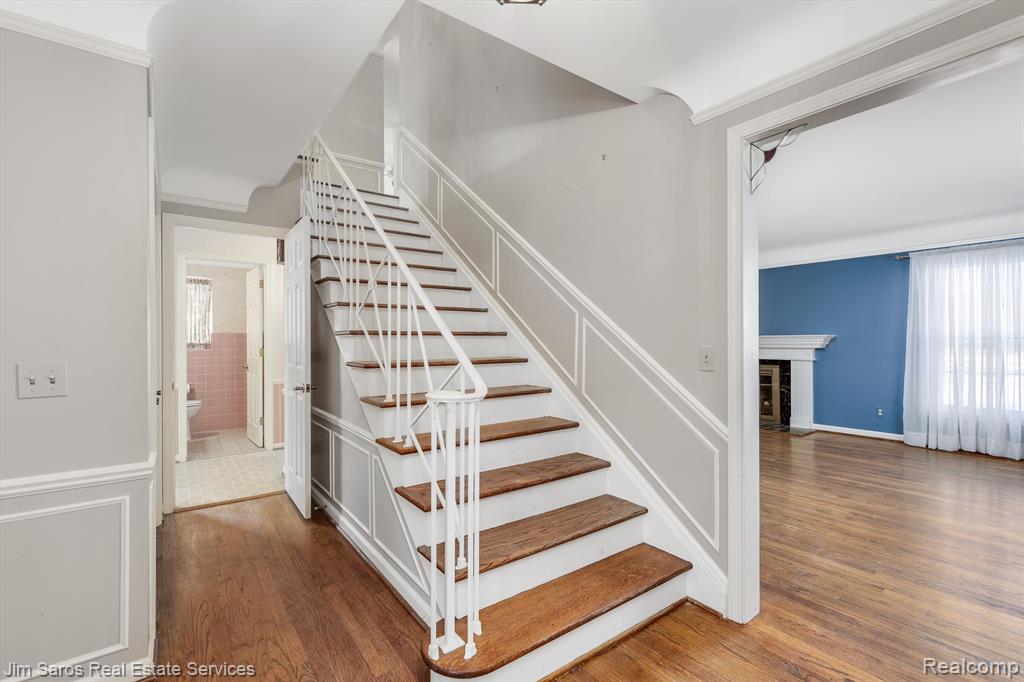 805 BALFOUR Street, Grosse Pointe Park, MI 48230 — Photo 15
