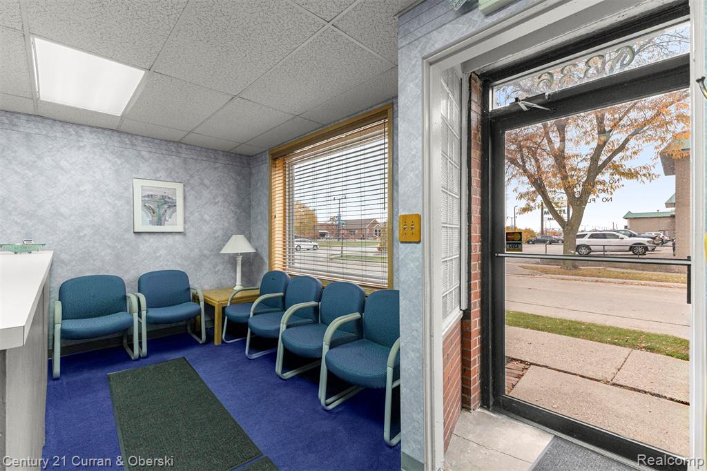 6336 Fox Avenue, Allen Park, MI 48101 — Photo 3