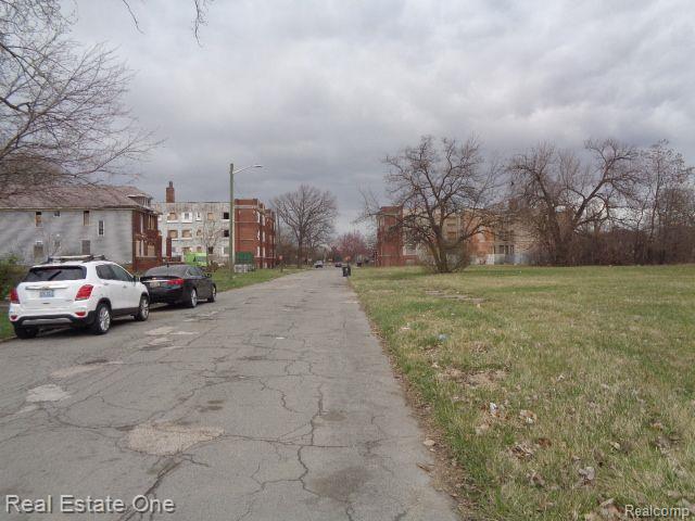 1749 COLLINGWOOD Street, Detroit, MI 48206 — Photo 15