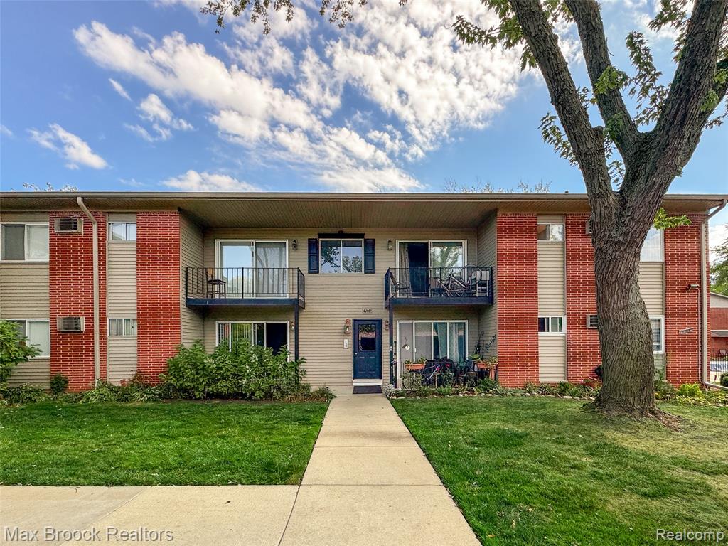 4109 Benjamin Avenue, 2, Royal Oak, MI 48073 — Photo 2