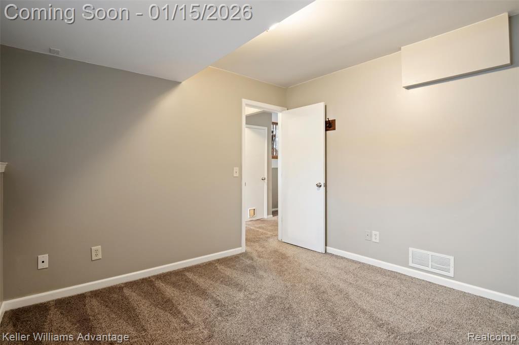 4101 Lake Knolls Drive, Oxford, MI 48371 — Photo 29