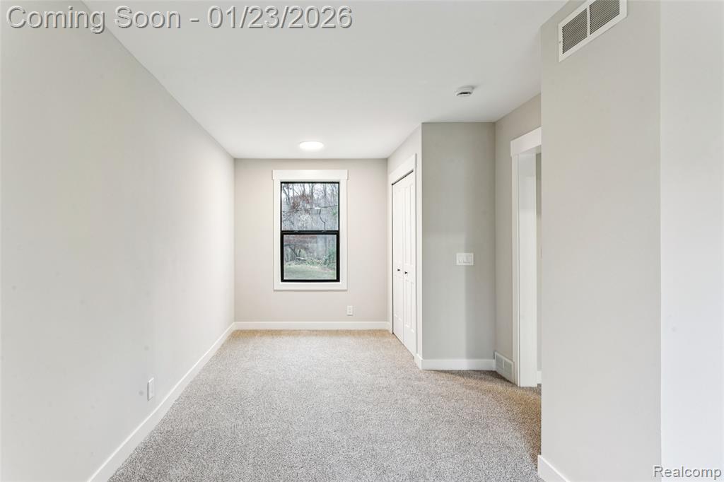 9398 Ortonville Road, Clarkston, MI 48348 — Photo 11