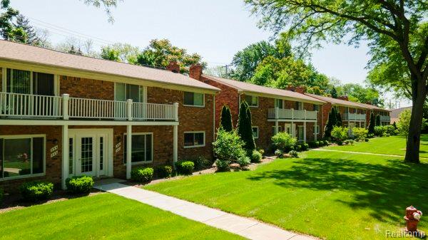 516 NEFF Lane Lane, Grosse Pointe, MI 48230 — Photo 6