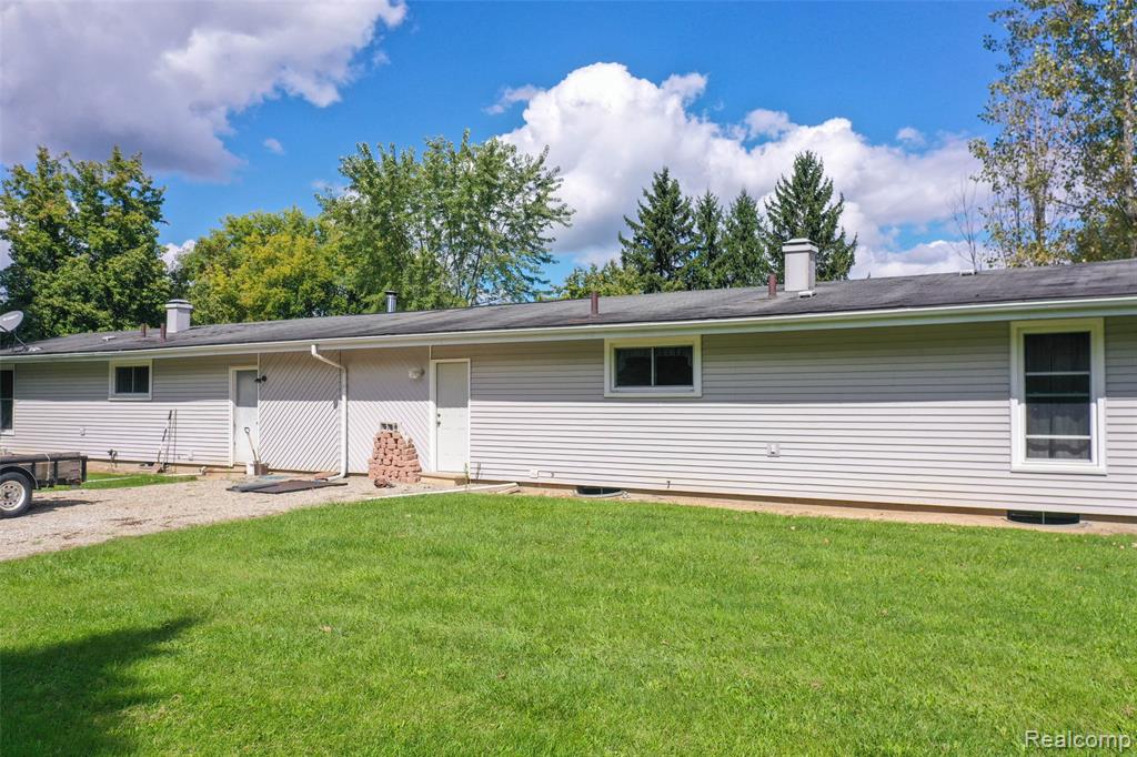 5920 CAMPBELL CORNERS Drive, Howell, MI 48855 — Photo 55