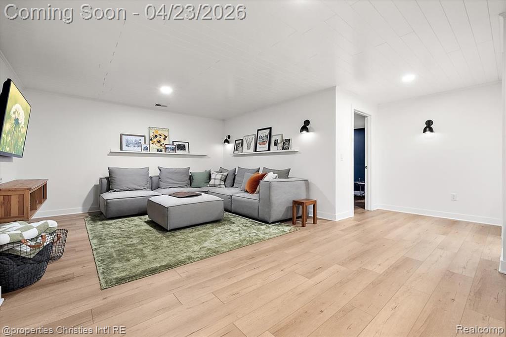 600 S Dorchester Avenue, Royal Oak, MI 48067 — Photo 31
