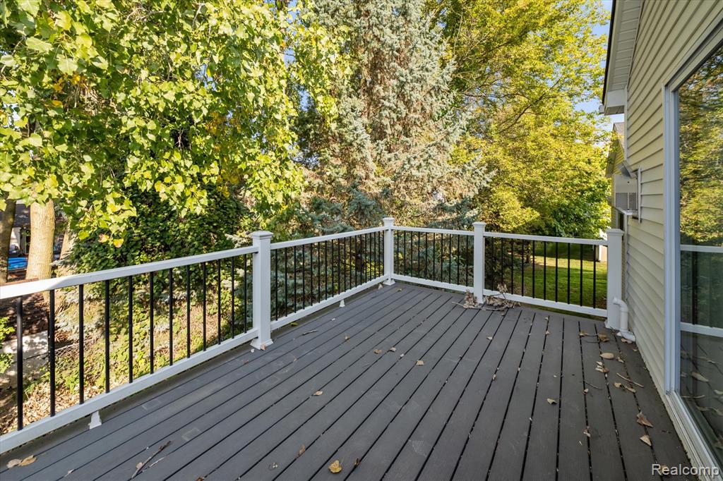 816 Nelsons Ridge Drive, Howell, MI 48843 — Photo 28