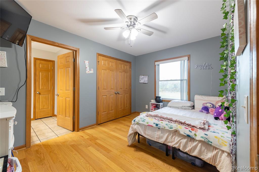 28101 Elwell Road, Belleville, MI 48111 — Photo 27