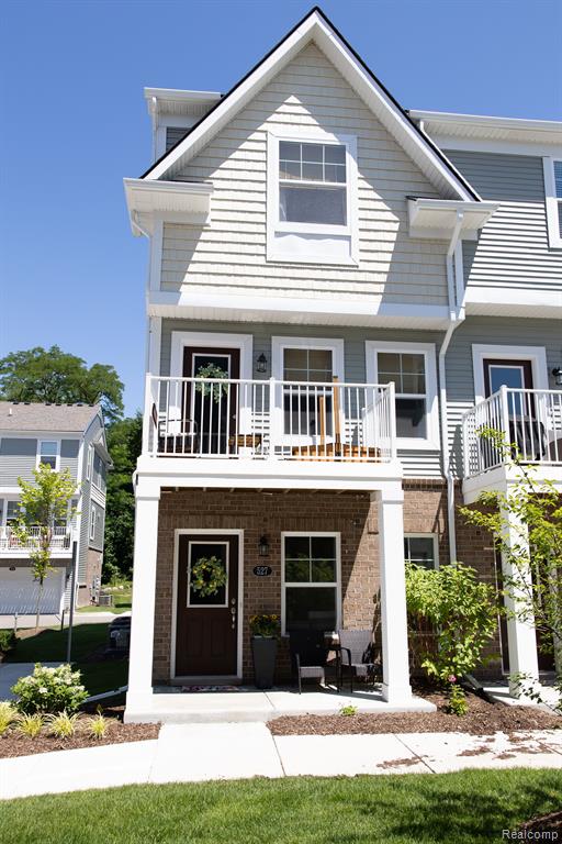 527 ANNE Avenue, Brighton, MI 48116 — Photo 2