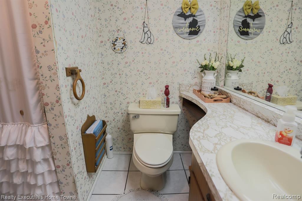 6123 FARGO Road, Greenwood, MI 48006 — Photo 29