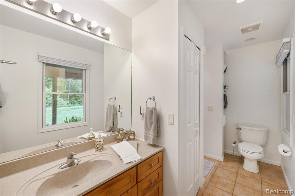 4230 Mill Lake Road, Lake Orion, MI — Photo 33