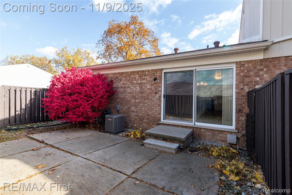 4909 Coventry Street, 287, Royal Oak, MI 48073 — Photo 5