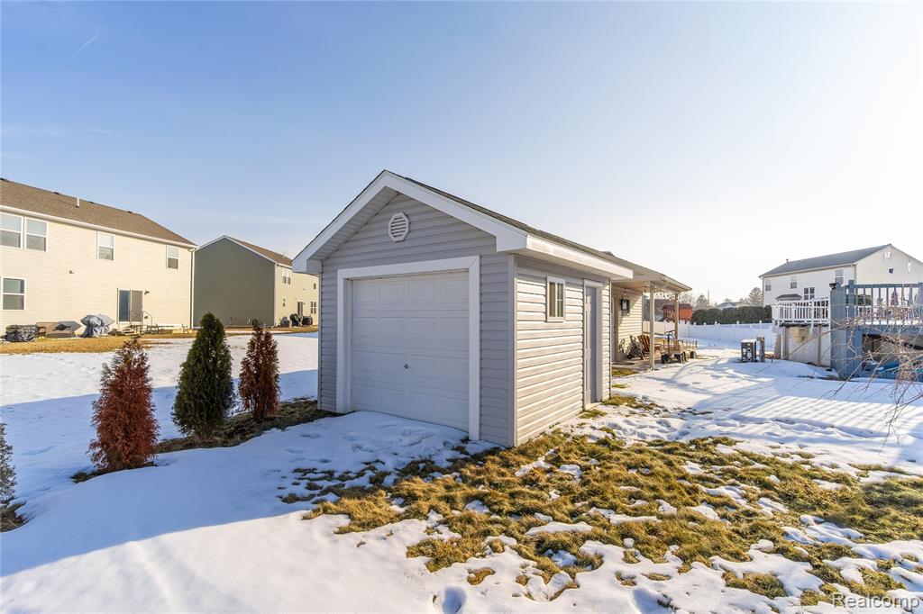 9054 Rock Harbor Drive, Newport, MI 48166 — Photo 44