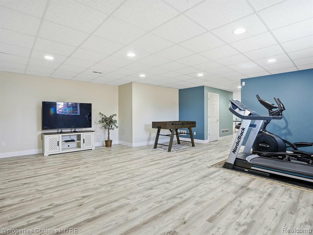 18825 Heather Ridge Drive, Northville, MI 48168 — Photo 45